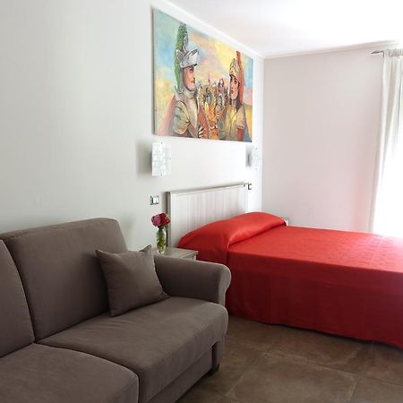 Bed and Breakfast Bb Opera Dei Pupi Сиракузы Экстерьер фото